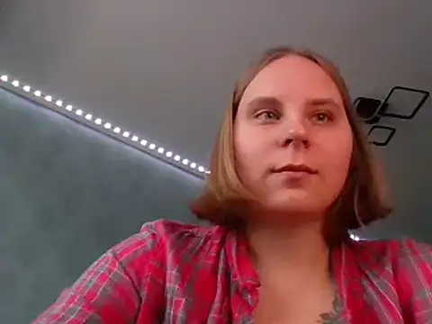 Thalia  Star online show from January 2025 12:13:01 PM