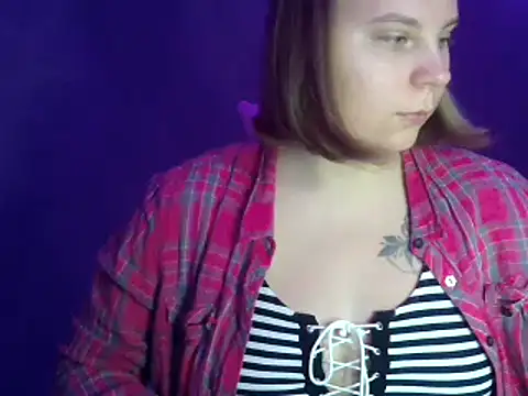 Thalia  Star online show from January 2025 05:01:02 AM