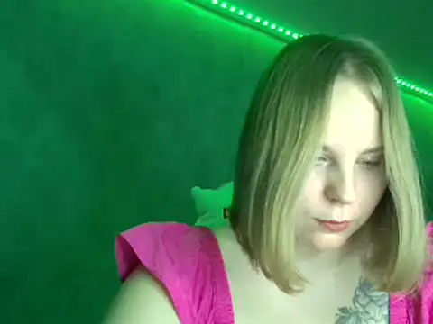 Thalia  Star online show from January 2025 04:55:01 AM