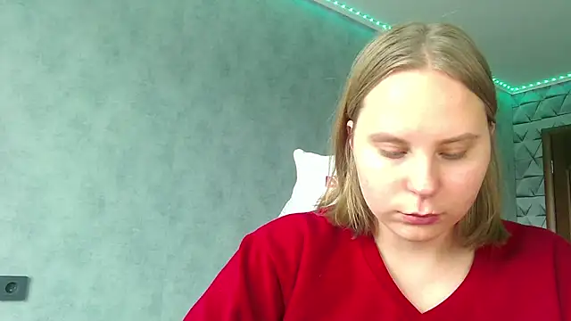 Thalia  Star online show from February 2025 07:40:01 AM