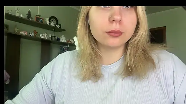 Thalia  Star online show from March 2026 07:56:01 AM