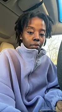 choclatepeaach online show from January 2025 11:30:01 PM