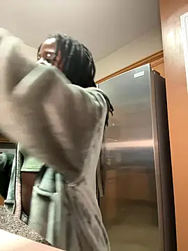 choclatepeaach online show from October 2025 02:52:01 PM