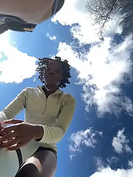 choclatepeaach online show from March 2026 06:12:02 PM