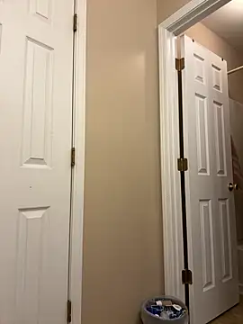 choclatepeaach online show from April 2026 02:07:02 PM