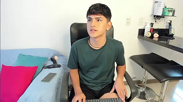 Lyam ap online show from February 2025 03:19:02 PM