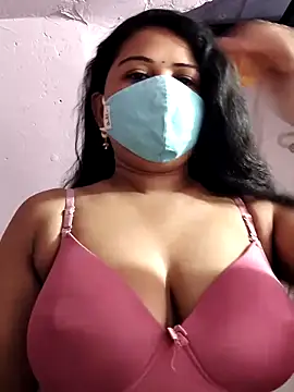 Snapshot of Dr_Chhaya chatting on February 2026 01:57:02 AM Dr Chhaya online show from February 2026 01:57:02 AM