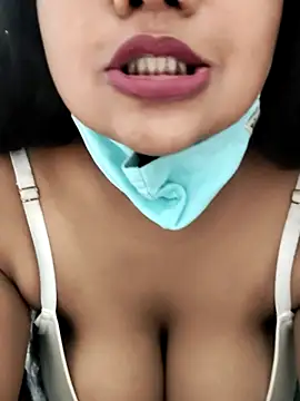 Snapshot of Dr_Chhaya chatting on July 2026 06:00:01 PM Dr Chhaya online show from July 2026 06:00:01 PM