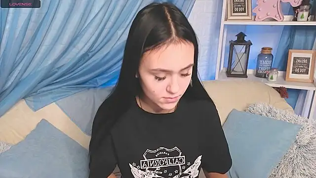 CooperAllana online show from December 2024 08:45:02 AM