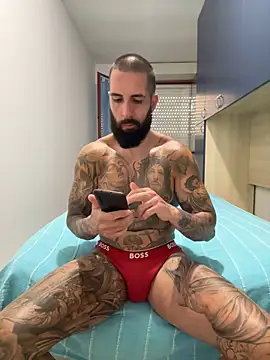 Snapshot of Gioeltoro89 chatting on June 2026 06:05:02 PM Gioeltoro89 online show from June 2026 06:05:02 PM