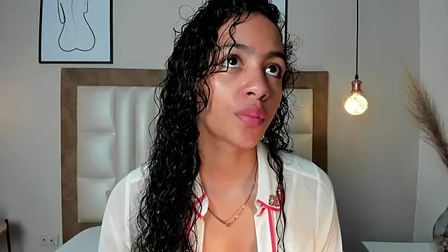 AntonellaHall  online show from December 2025 03:28:02 PM