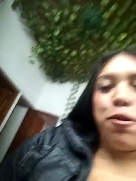 Laiia Page online show from April 2026 12:27:01 PM