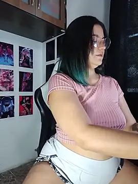 gigiqueen 18 online show from June 2026 03:34:02 PM