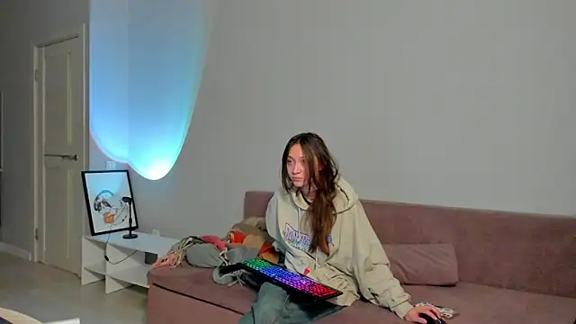 EllaSky xoxo online show from February 2025 03:45:01 AM