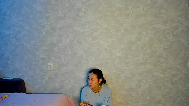 EllaSky xoxo online show from October 2025 04:38:02 PM