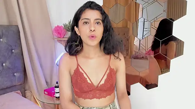 Alyssa jones online show from February 2026 02:28:01 PM