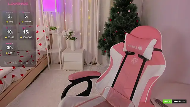 Snapshot of ClaireFaers_ chatting on December 2024 05:18:02 PM ClaireFaers online show from December 2024 05:18:02 PM