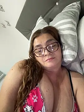 AntonellaAlondra4 online show from November 2025 04:04:01 AM