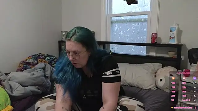 ThickGirlsDoItBetter online show from March 2026 10:54:01 PM