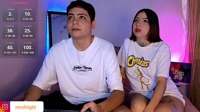 kitty of nighttt online show from September 2025 02:45:01 AM