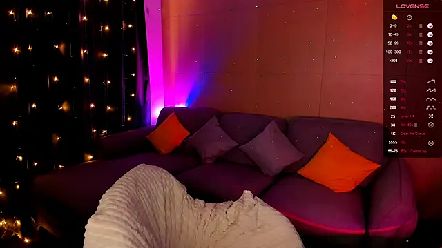 AdeleRoberts online show from February 2025 05:45:01 AM