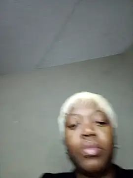 slimcate91 online show from October 2025 10:49:02 PM