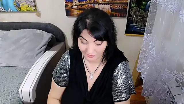 Lady Boom Wild  online show from November 2025 06:40:01 PM