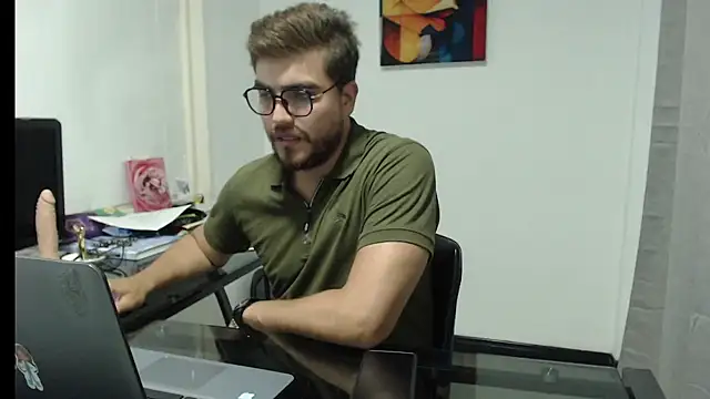 Dylanwish online show from December 2024 11:27:02 PM