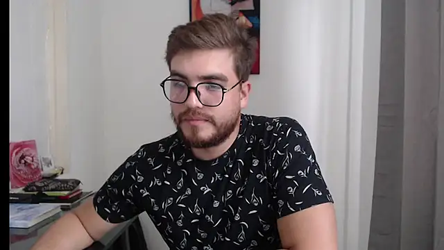 Dylanwish online show from December 2024 08:23:02 PM