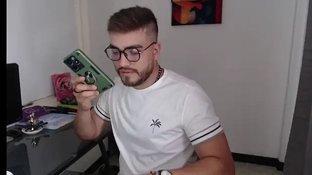 Dylanwish online show from December 2024 07:49:02 PM