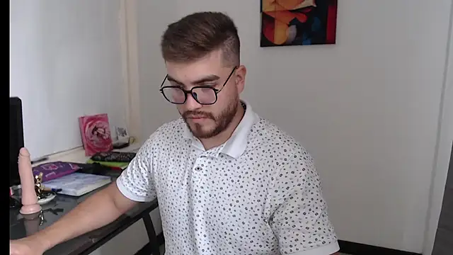 Dylanwish online show from December 2024 07:32:02 PM