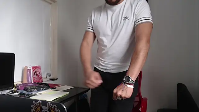 Dylanwish online show from February 2025 08:36:01 PM