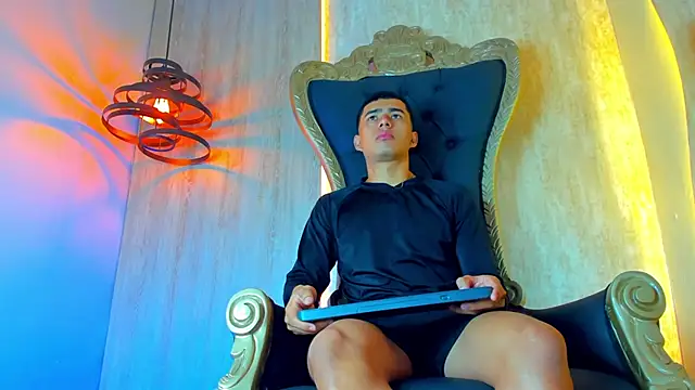 thaddeus king online show from March 2025 10:49:01 PM