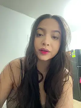 NathRossi online show from March 2025 11:49:02 PM