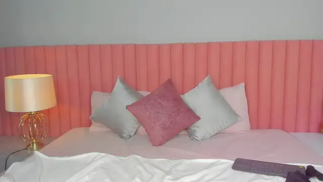 NathRossi online show from March 2025 01:54:02 AM