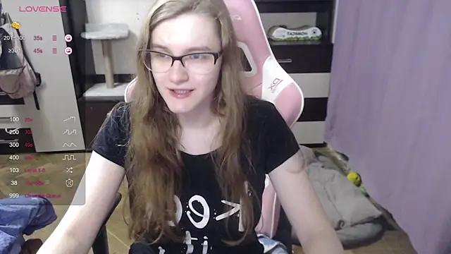 Tomato Tease online show from September 2025 04:31:02 PM