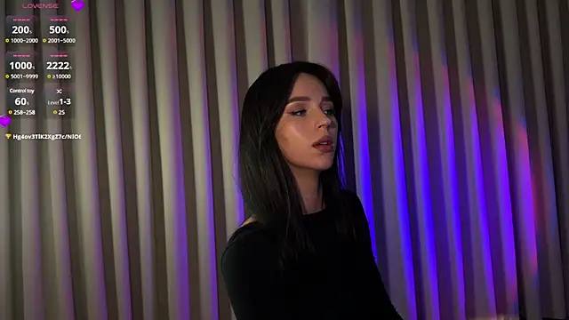 Snapshot of sasha_long13 chatting on February 2025 11:38:02 PM sasha long13 online show from February 2025 11:38:02 PM