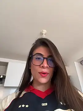 MariaIsabella8 online show from June 2026 09:05:02 PM