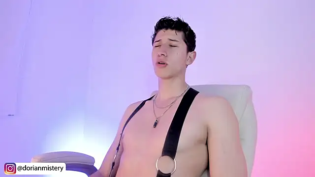 Dorianmistery2322  online show from April 2026 10:29:01 PM