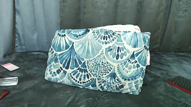 Snapshot of kittykhloe22 chatting on June 2026 10:08:01 PM kittykhloe22 online show from June 2026 10:08:01 PM