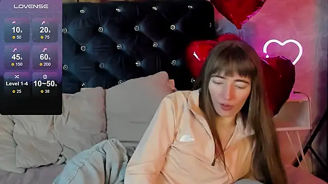 MillicentFarrell online show from February 2025 02:48:02 AM