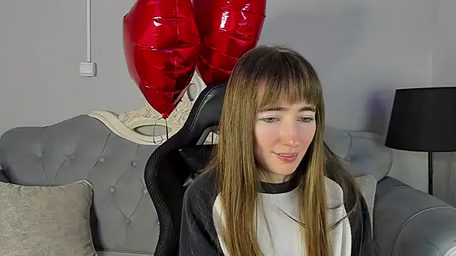 MillicentFarrell online show from February 2025 02:26:01 PM