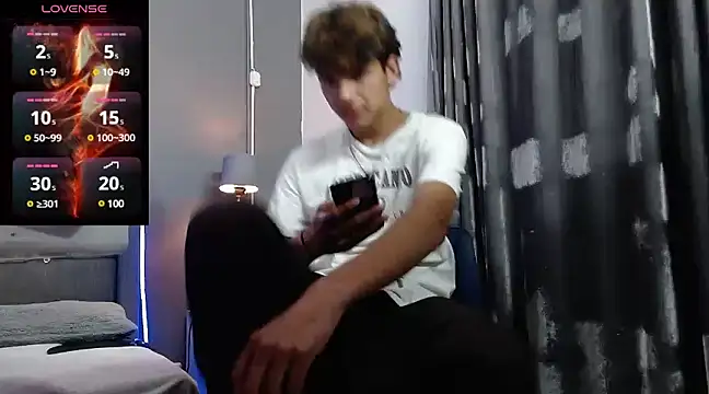 Snapshot of jason_graeats chatting on February 2025 05:58:02 AM jason graeats online show from February 2025 05:58:02 AM