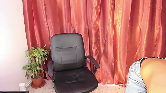 DonyBrown online show from October 2025 04:53:02 AM