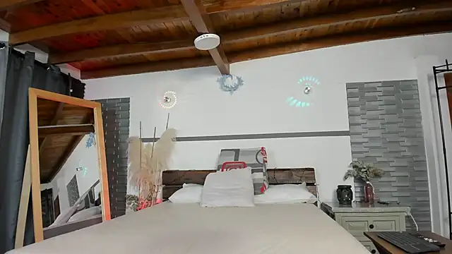 Snapshot of Kimberly_lozano chatting on January 2025 04:55:02 PM Kimberly lozano online show from January 2025 04:55:02 PM