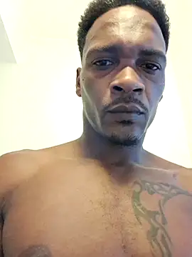 pikolo97 online show from November 2025 04:43:02 PM