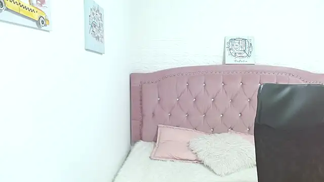 briandah  online show from February 2025 03:27:02 PM