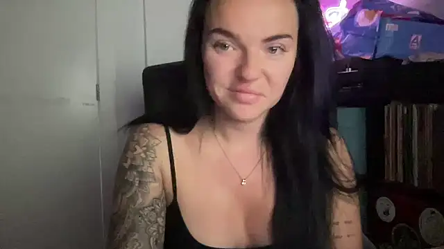 yorkshiregal online show from September 2025 05:51:02 AM