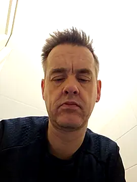 Hectorthyssen1 online show from March 2025 09:40:02 AM