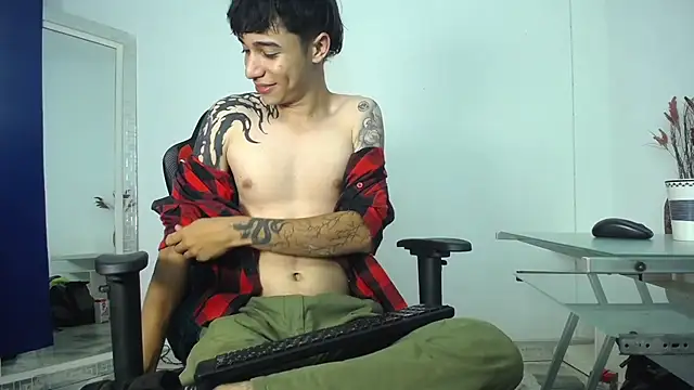 Zacktk7 online show from December 2024 11:40:02 PM